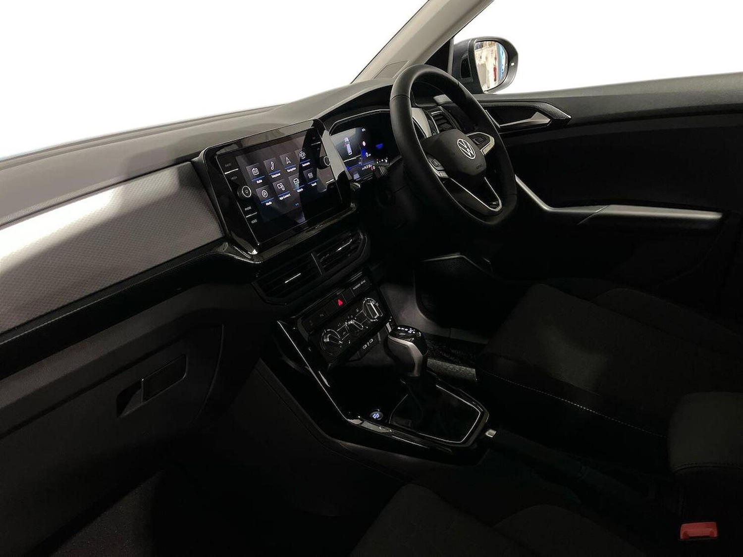 Used Volkswagen T-Cross 2026 for sale - 77759368: Photo 7