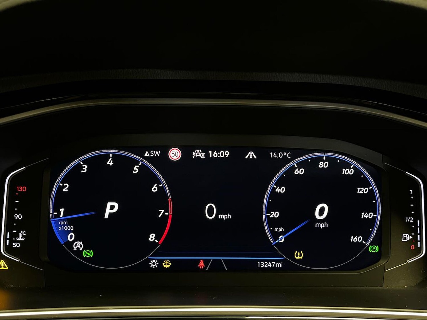 Used Volkswagen T-Roc 2022 for sale - 76418215: Photo 10