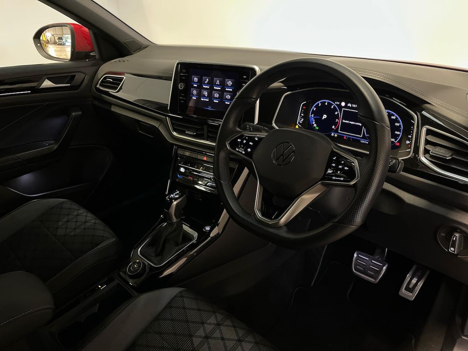 Used Volkswagen T-Roc 2022 for sale - 76418215: Photo 15