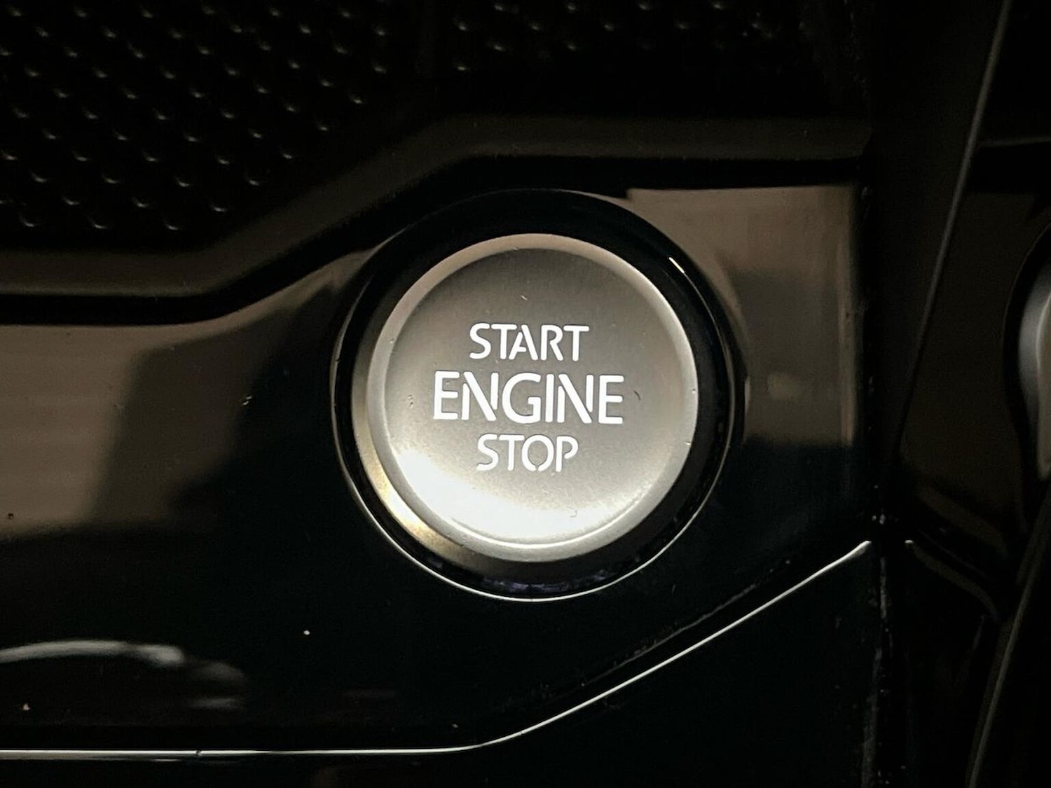 Used Volkswagen T-Roc 2022 for sale - 76418215: Photo 39