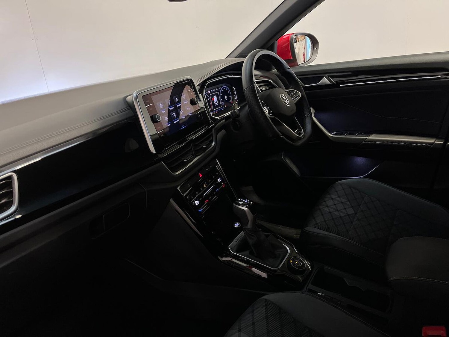 Used Volkswagen T-Roc 2022 for sale - 76418215: Photo 7