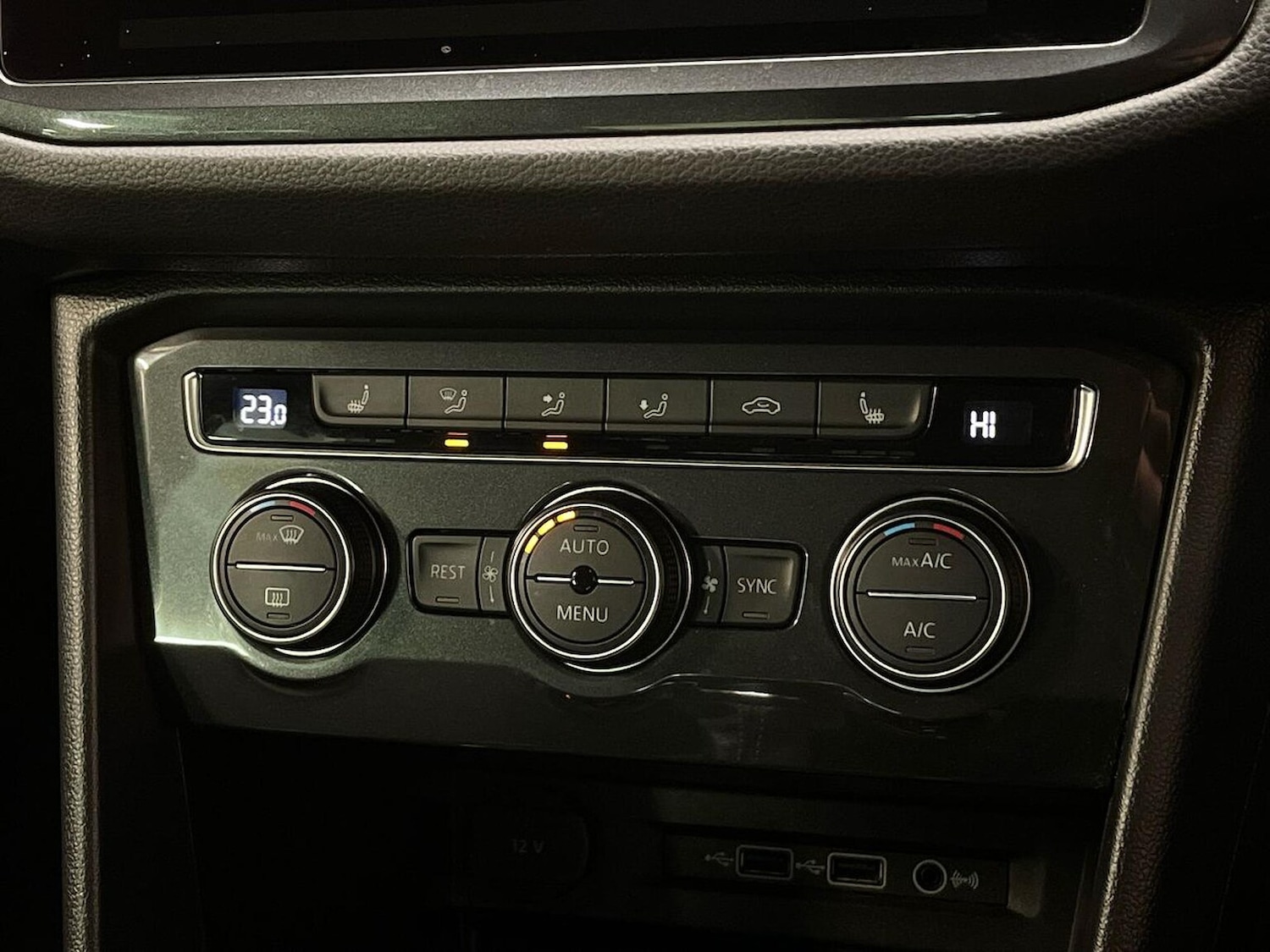 Used Volkswagen Tiguan 2018 for sale - 76403446: Photo 12