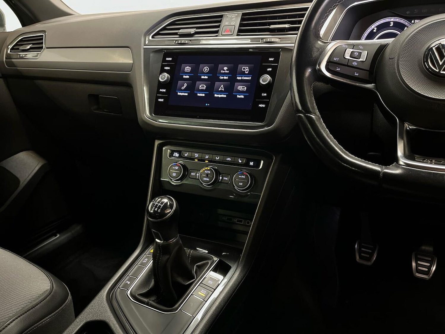 Used Volkswagen Tiguan 2018 for sale - 76403446: Photo 13