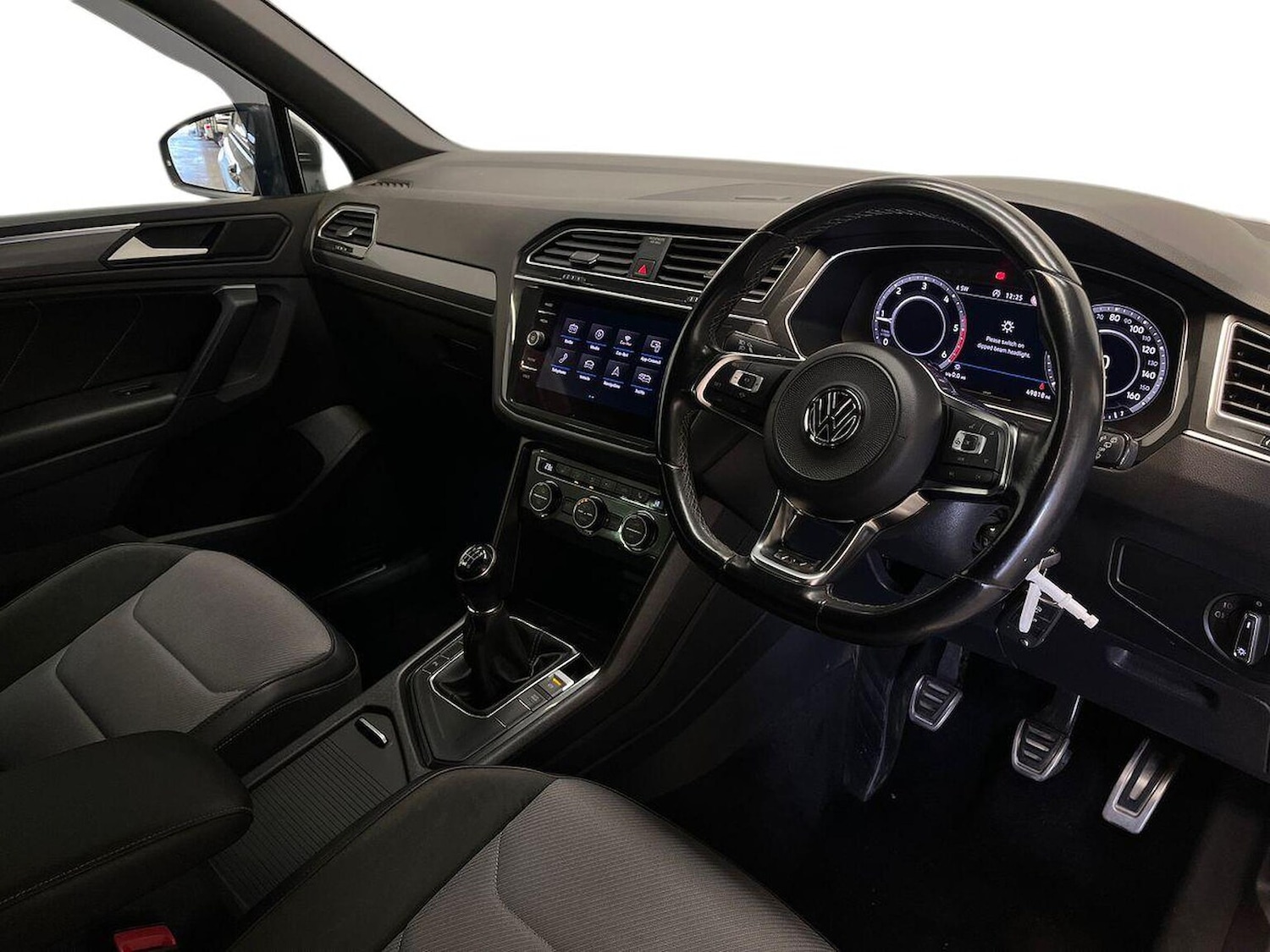 Used Volkswagen Tiguan 2018 for sale - 76403446: Photo 15