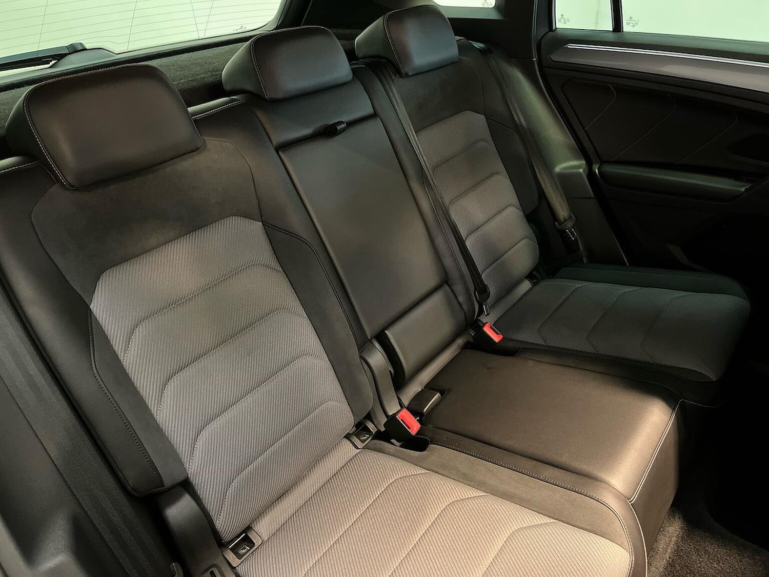 Used Volkswagen Tiguan 2018 for sale - 76403446: Photo 16