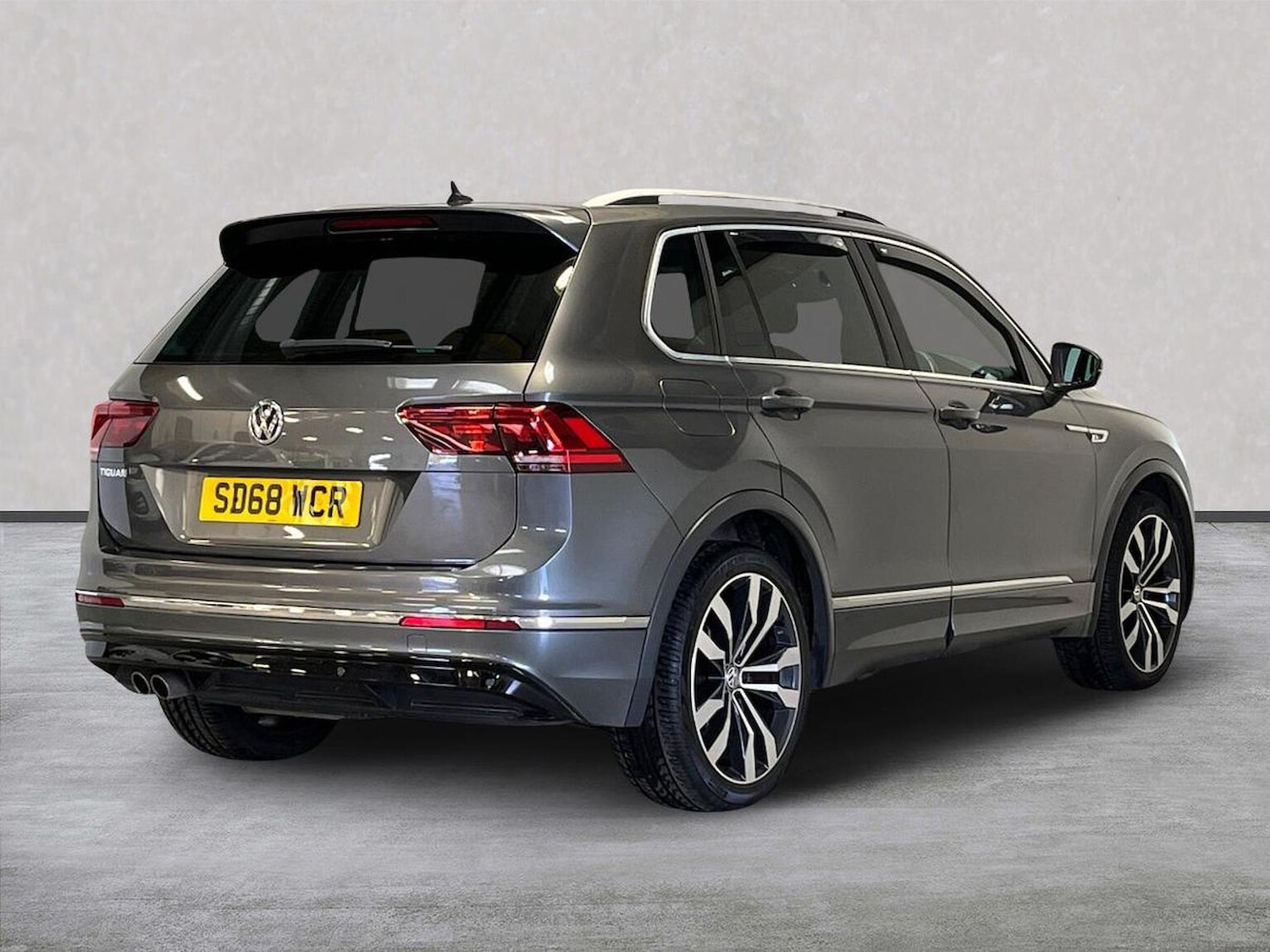 Used Volkswagen Tiguan 2018 for sale - 76403446: Photo 18