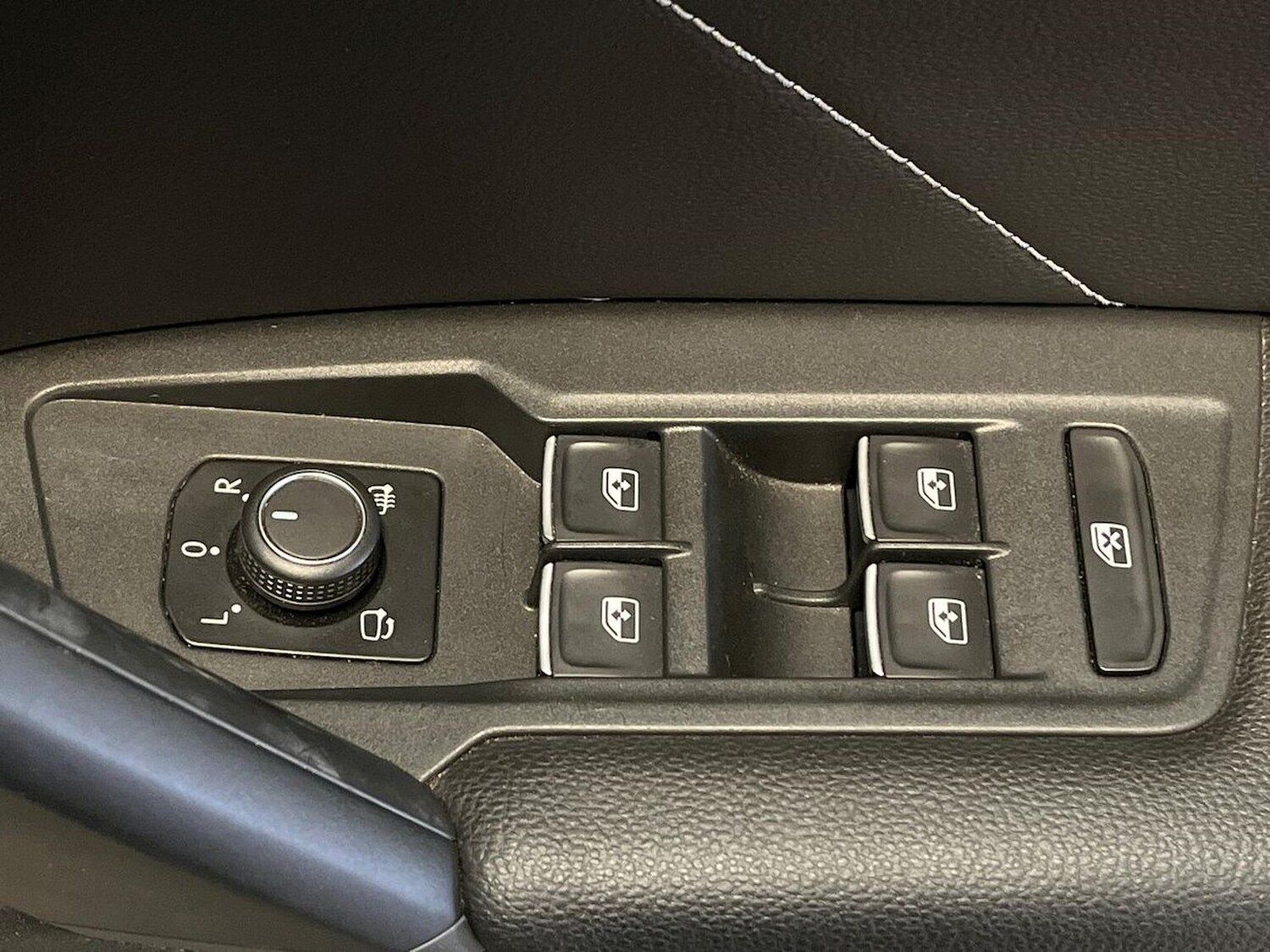 Used Volkswagen Tiguan 2018 for sale - 76403446: Photo 21