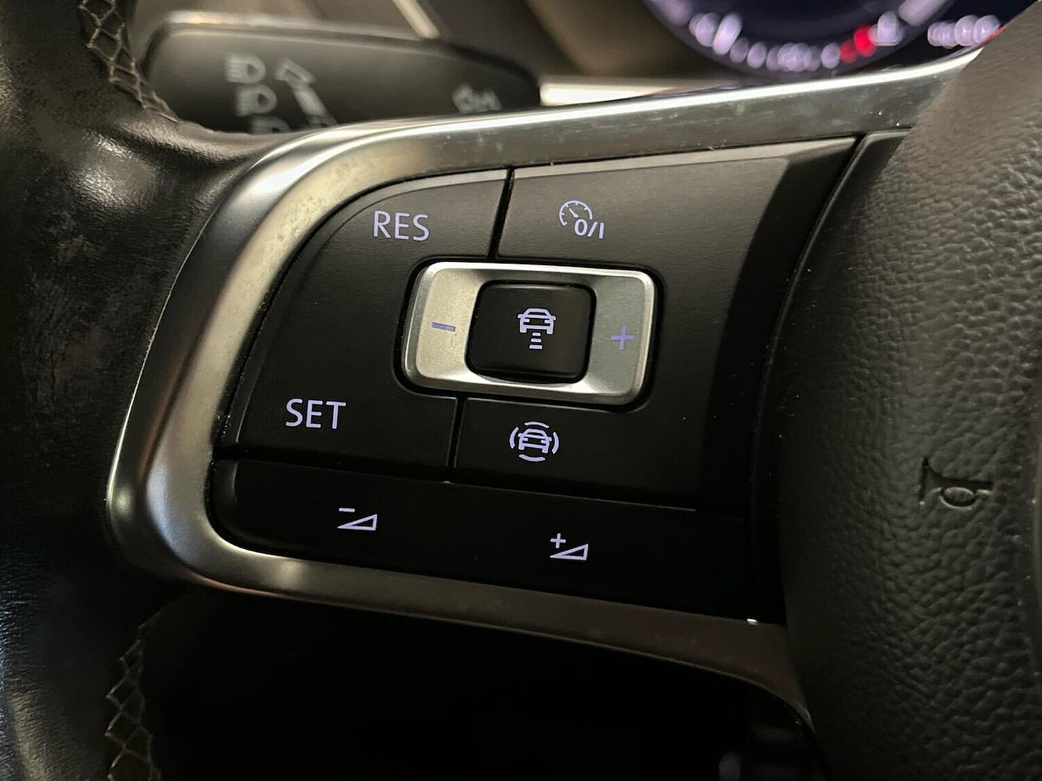 Used Volkswagen Tiguan 2018 for sale - 76403446: Photo 27