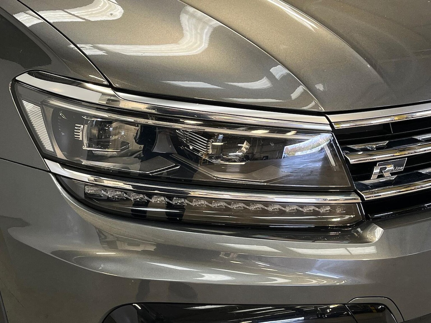 Used Volkswagen Tiguan 2018 for sale - 76403446: Photo 34