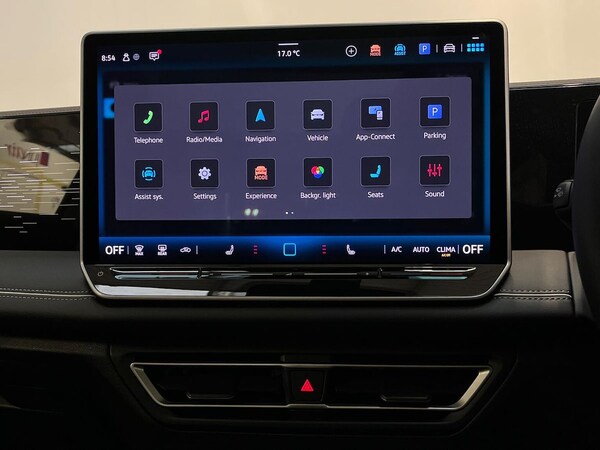 Used Volkswagen Tiguan 2025 for sale - 76231708: Photo 11