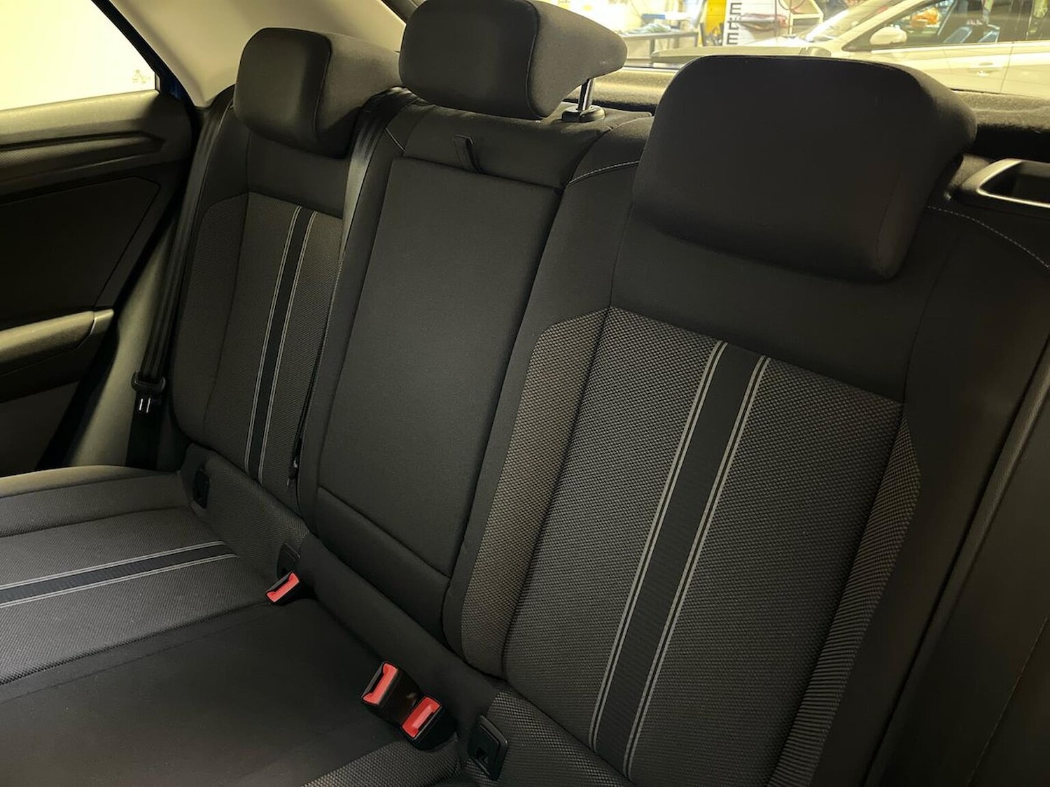 Used Volkswagen T-Roc 2018 for sale - 76637743: Photo 16