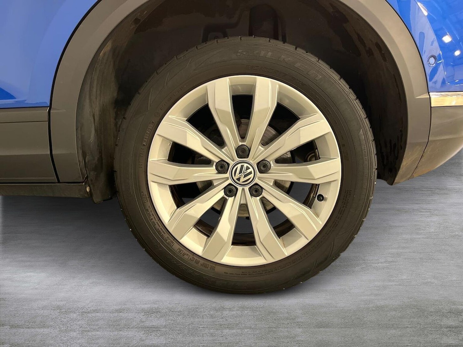 Used Volkswagen T-Roc 2018 for sale - 76637743: Photo 6