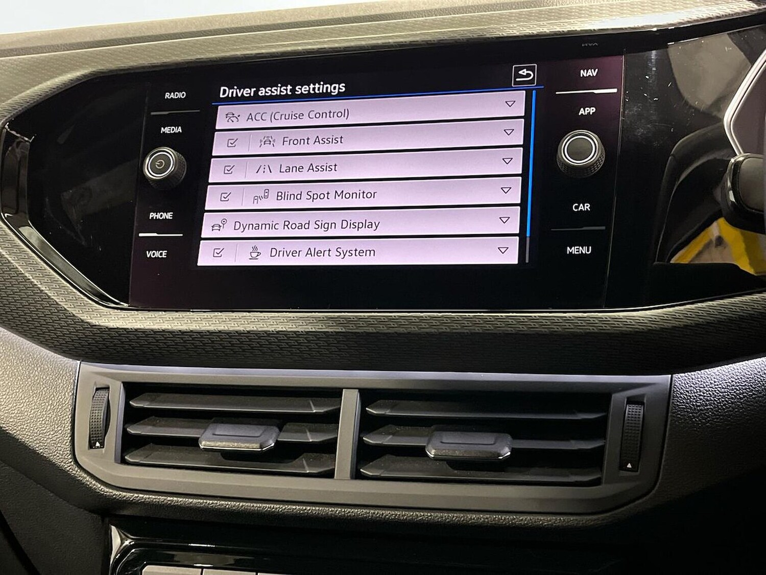 Used Volkswagen T-Cross 2022 for sale - 77896276: Photo 32