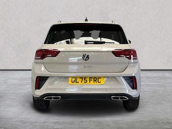 Used Volkswagen T-Roc 2025 for sale - 79216523: Photo
