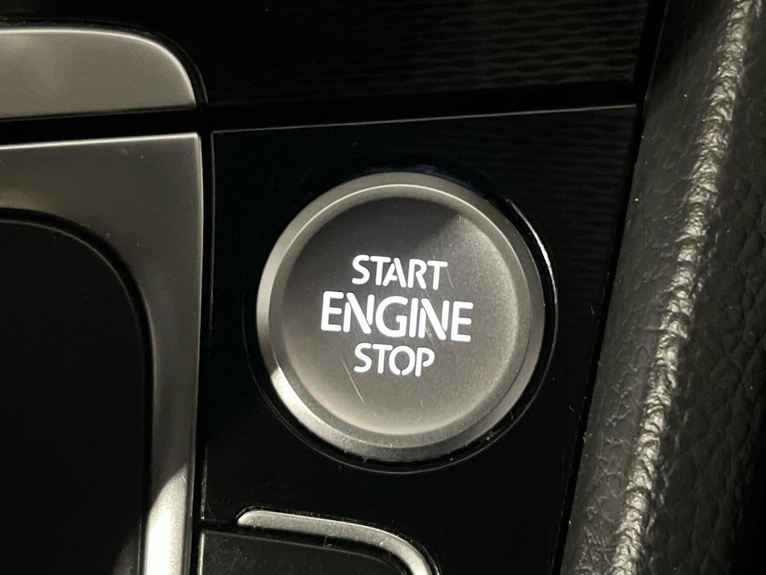 Used Volkswagen Golf 2016 for sale - 76725919: Photo 40