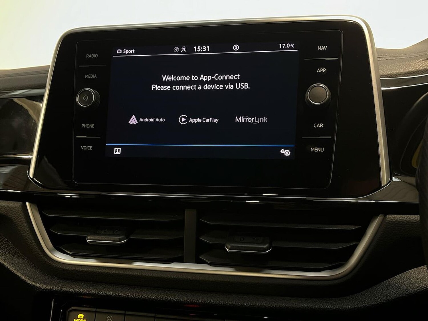 Used Volkswagen T-Roc 2022 for sale - 76565498: Photo 37