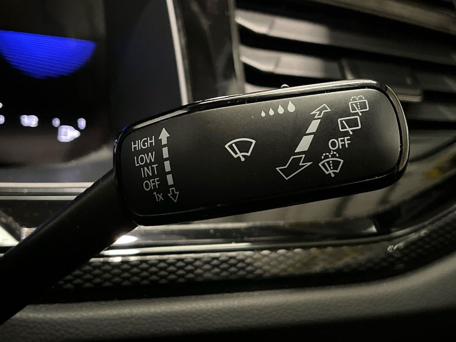 Used Volkswagen Polo 2023 for sale - 76799425: Photo 28