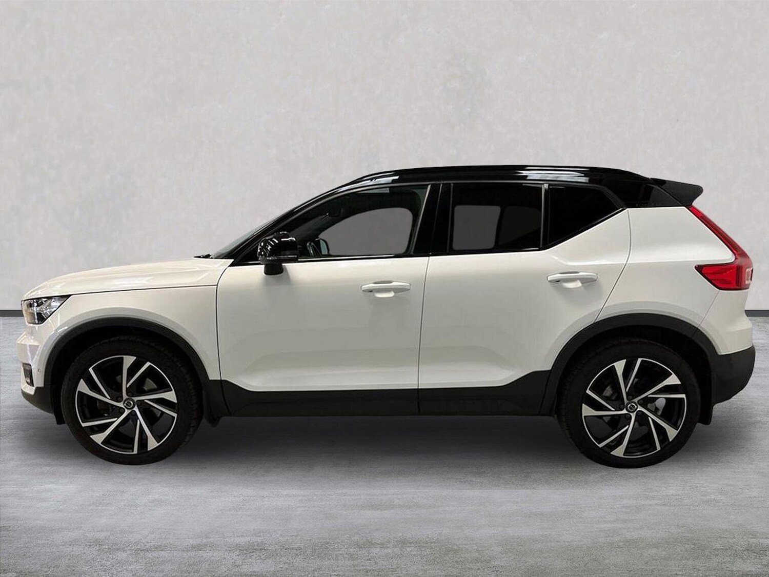 Used Volvo XC40 2018 for sale - 76426786: Photo 19