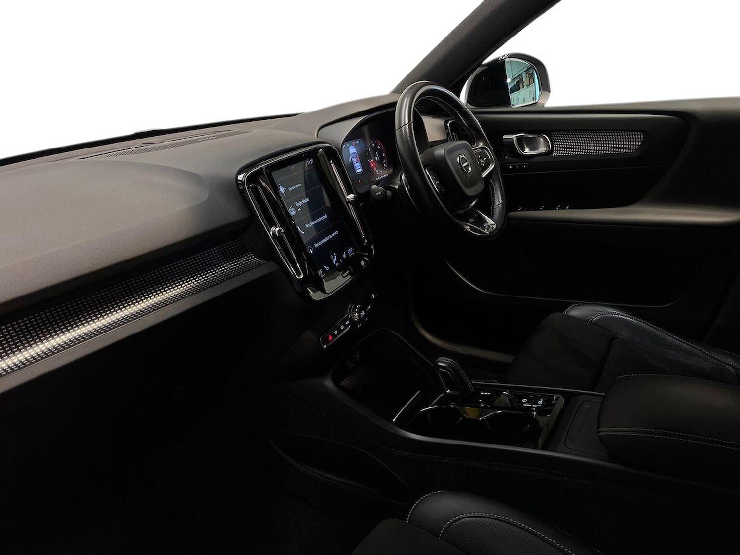 Used Volvo XC40 2018 for sale - 76426786: Photo 7