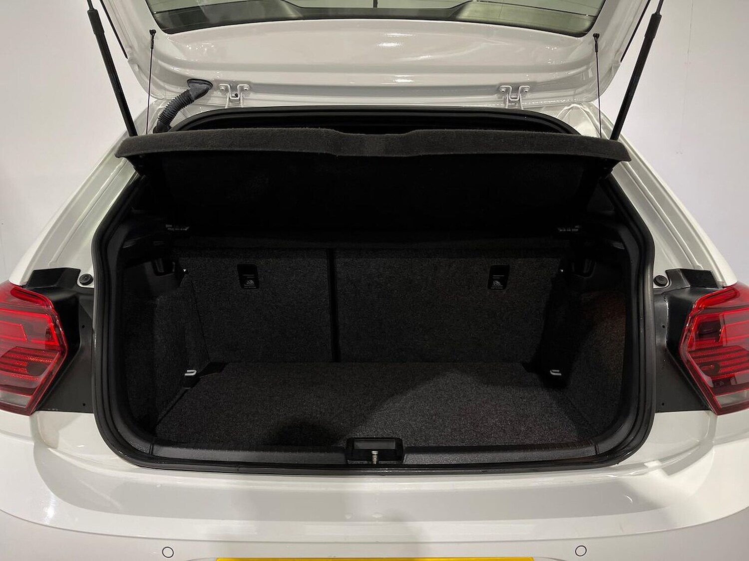 Used Volkswagen Polo 2020 for sale - 76770059: Photo 17