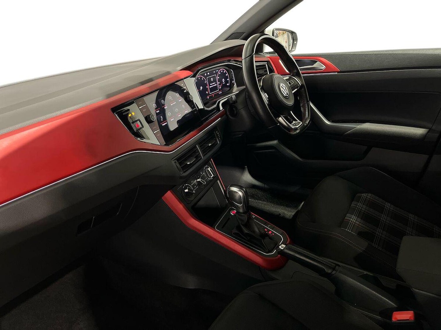 Used Volkswagen Polo 2020 for sale - 76770059: Photo 7