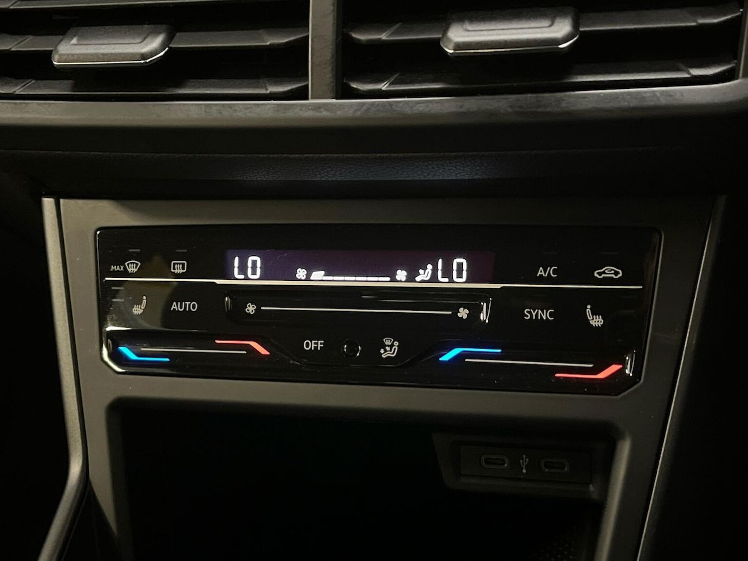 Used Volkswagen Polo 2023 for sale - 76157128: Photo 12