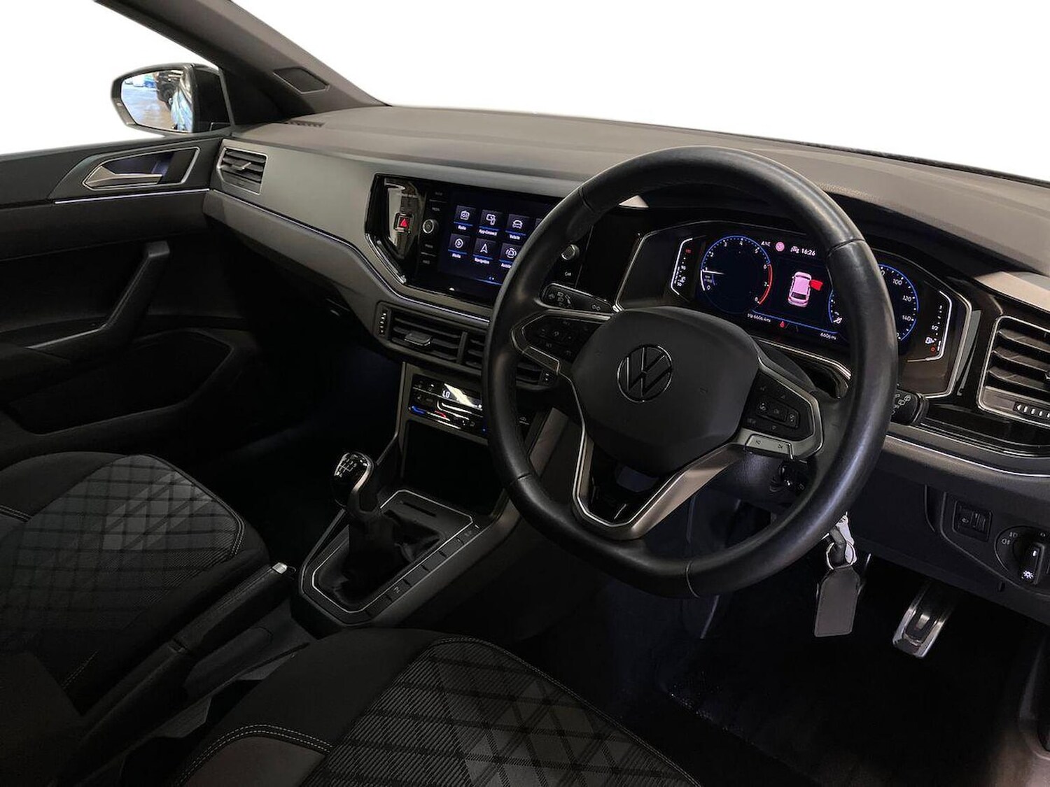 Used Volkswagen Polo 2023 for sale - 76157128: Photo 15