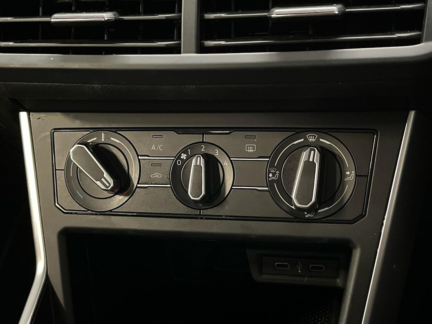 Used Volkswagen Polo 2022 for sale - 76065661: Photo 12