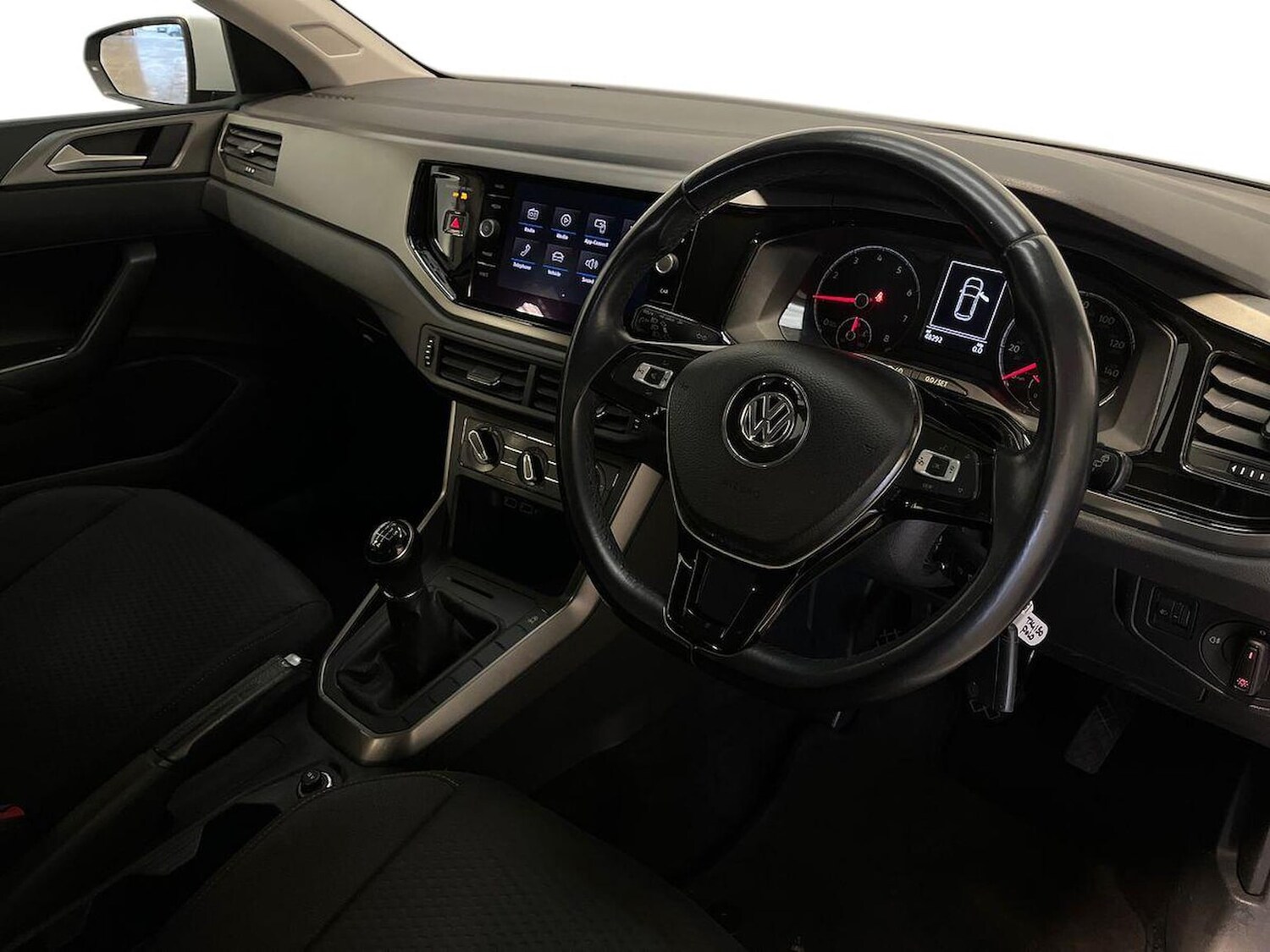Used Volkswagen Polo 2019 for sale - 76305366: Photo 15