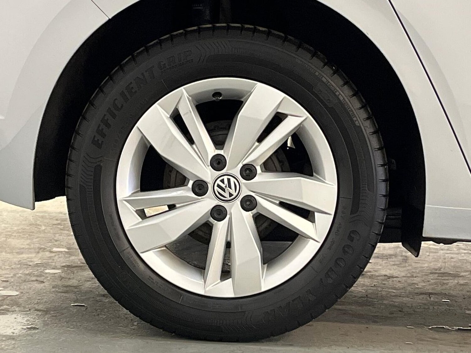 Used Volkswagen Polo 2019 for sale - 76305366: Photo 6