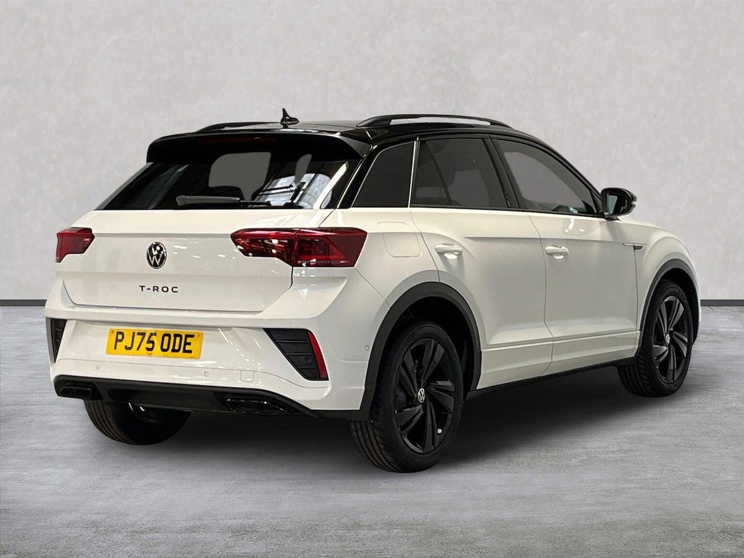 Used Volkswagen T-Roc 2025 for sale - 76643576: Photo 18