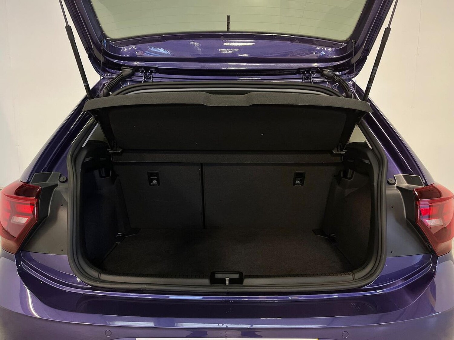 Used Volkswagen Polo 2024 for sale - 76478217: Photo 17