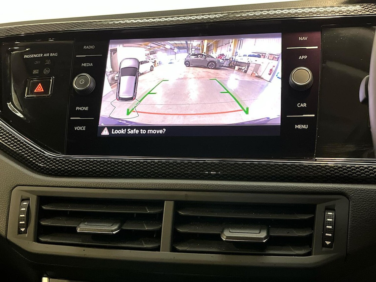 Used Volkswagen Polo 2024 for sale - 76478217: Photo 23