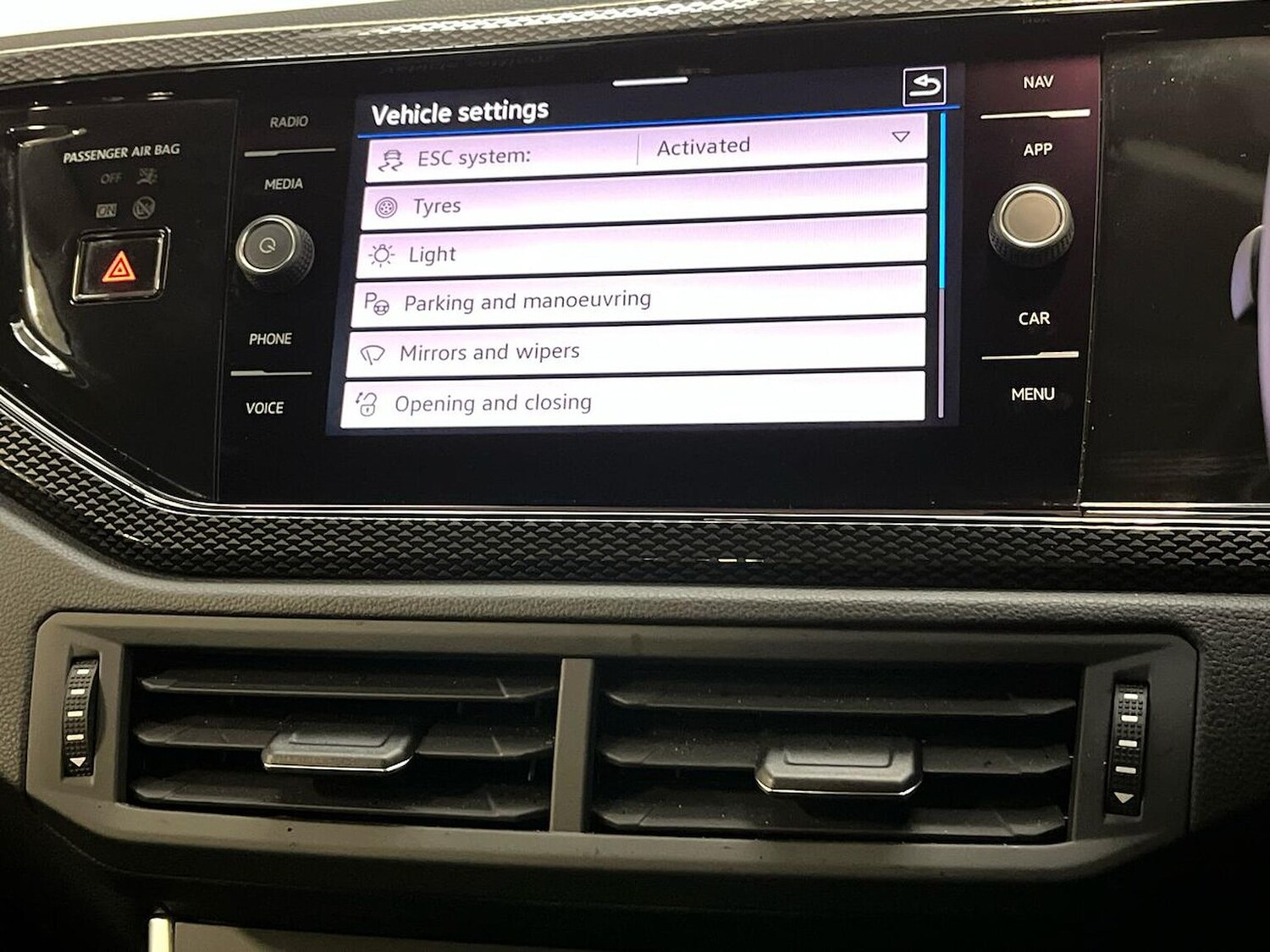 Used Volkswagen Polo 2024 for sale - 76478217: Photo 35