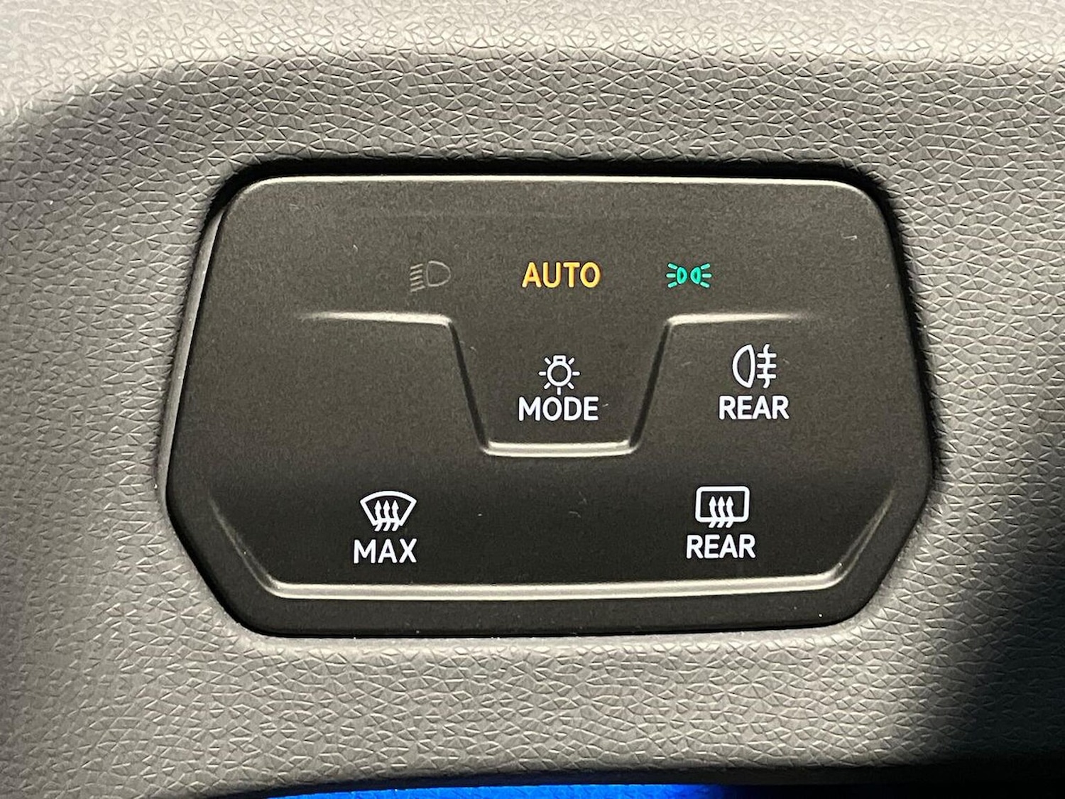 Used Volkswagen ID.3 2022 for sale - 76402409: Photo 22