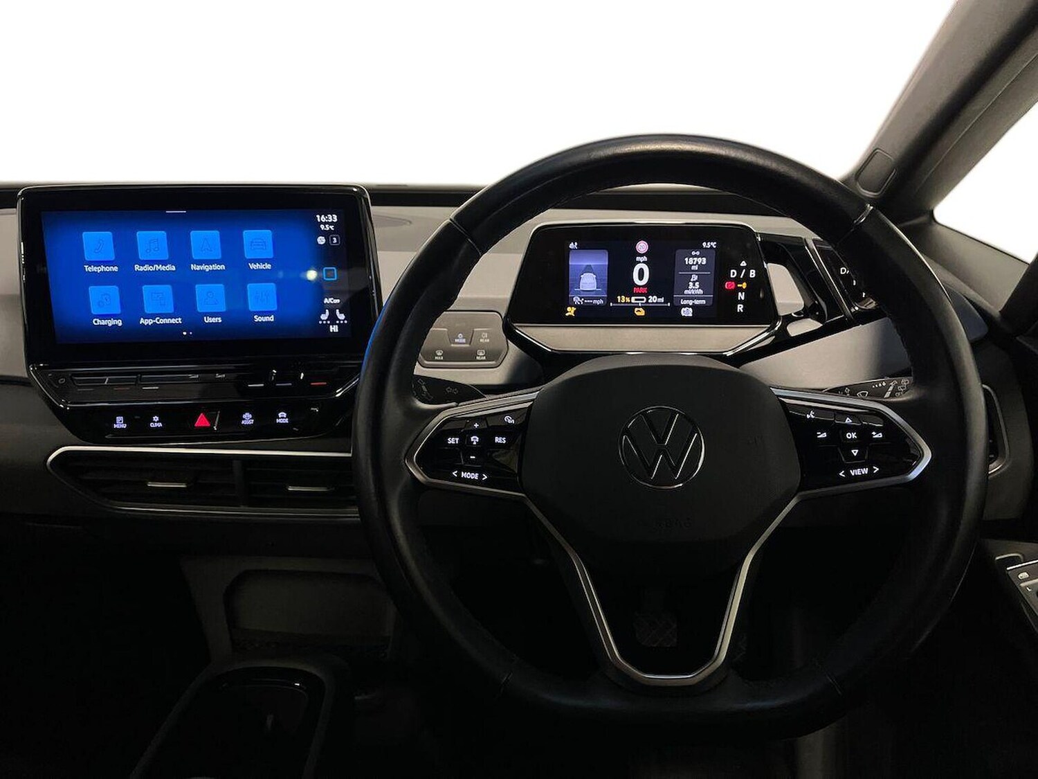 Used Volkswagen ID.3 2022 for sale - 76402409: Photo 9