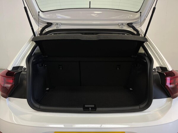 Used Volkswagen Polo 2022 for sale - 76182459: Photo 17