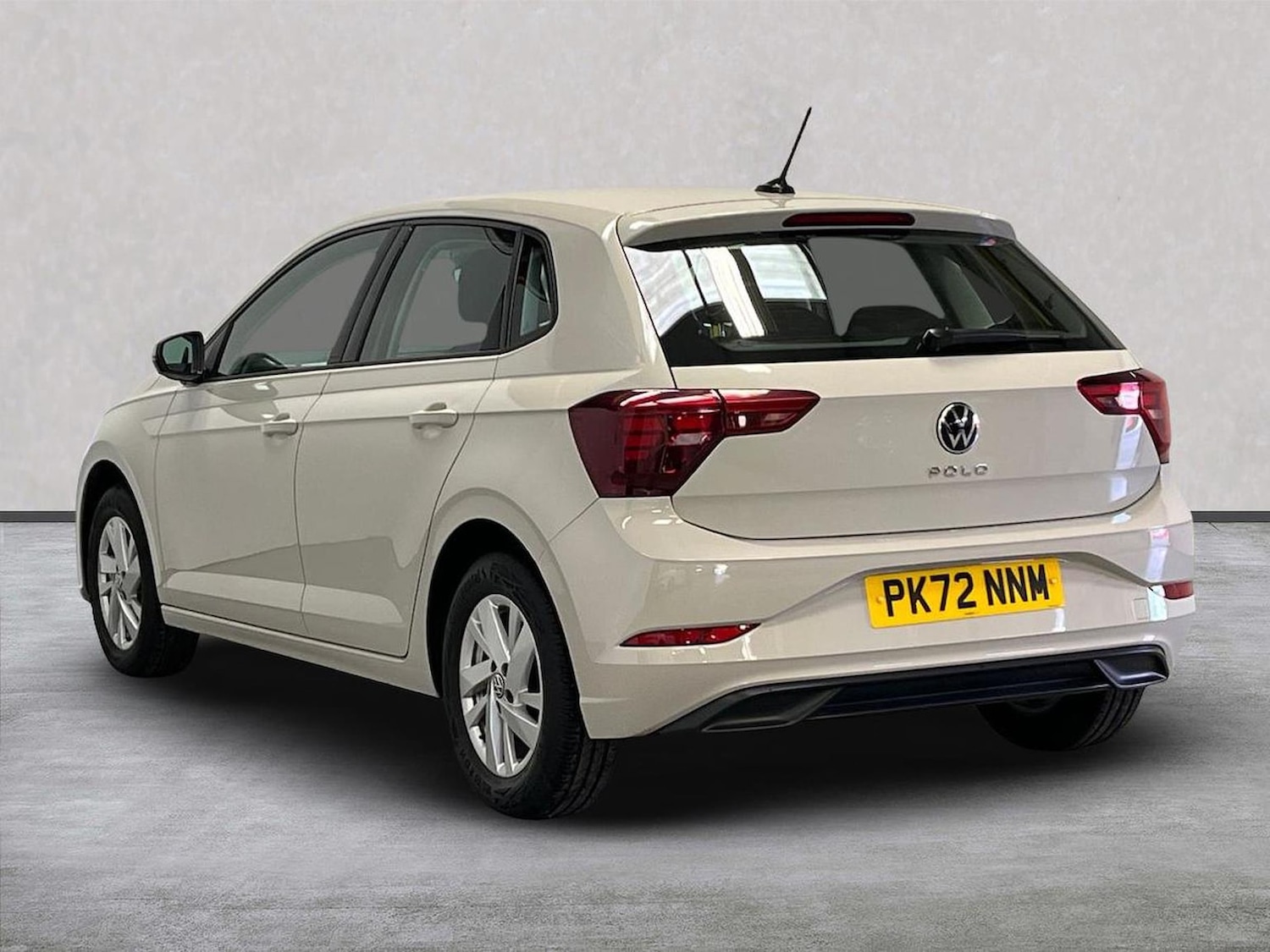 Used Volkswagen Polo 2022 for sale - 76149461: Photo 2
