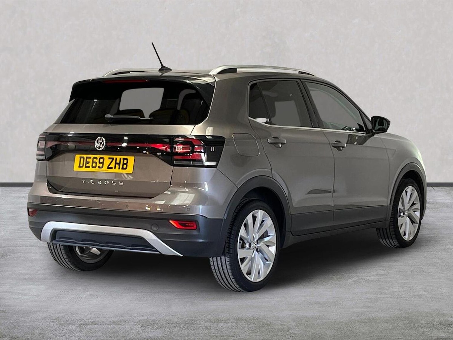 Used Volkswagen T-Cross 2019 for sale - 76893247: Photo 18