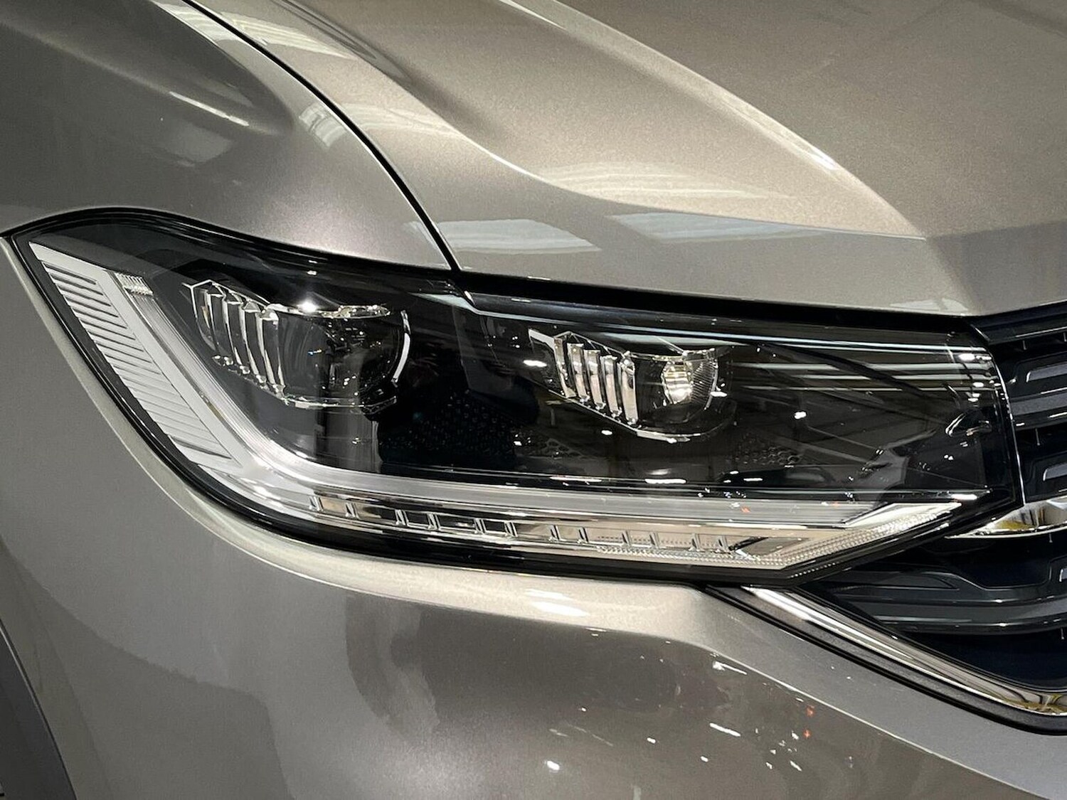 Used Volkswagen T-Cross 2019 for sale - 76893247: Photo 34