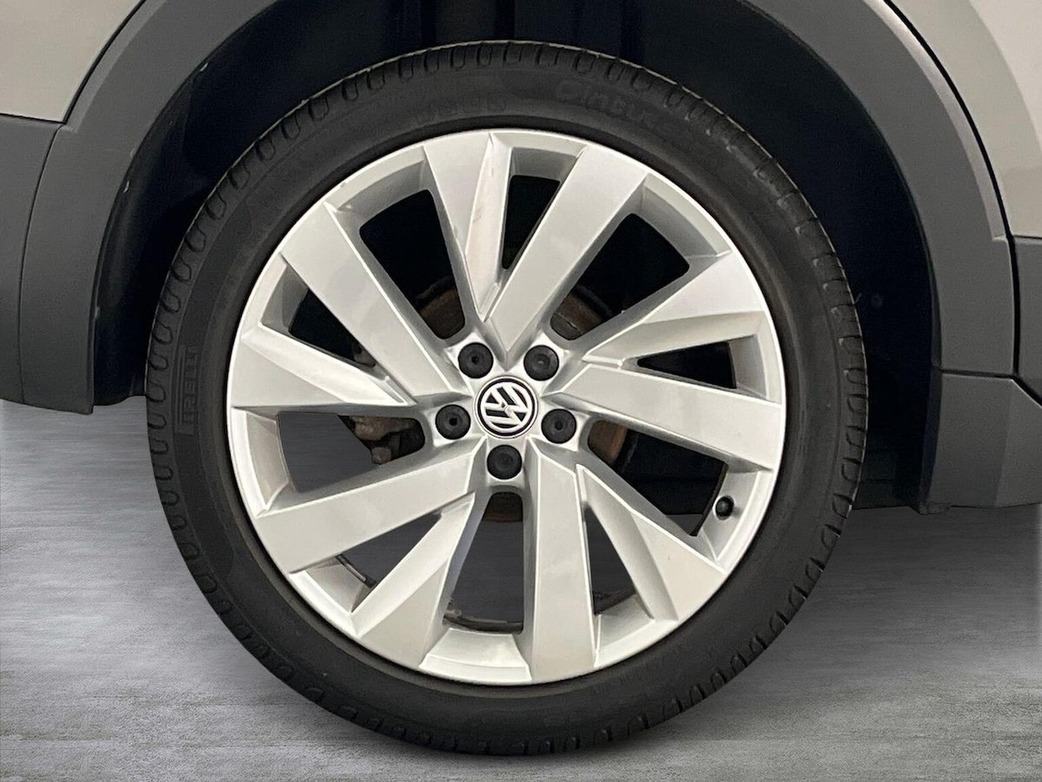 Used Volkswagen T-Cross 2019 for sale - 76893247: Photo 6