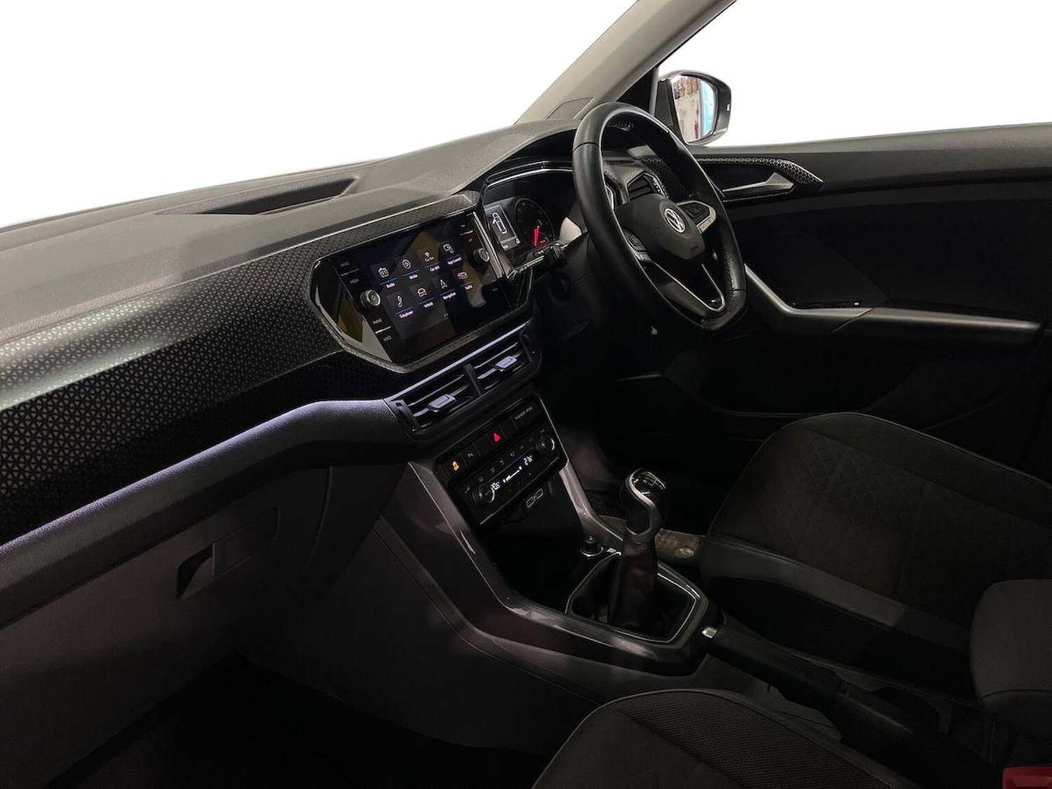 Used Volkswagen T-Cross 2019 for sale - 76893247: Photo 7