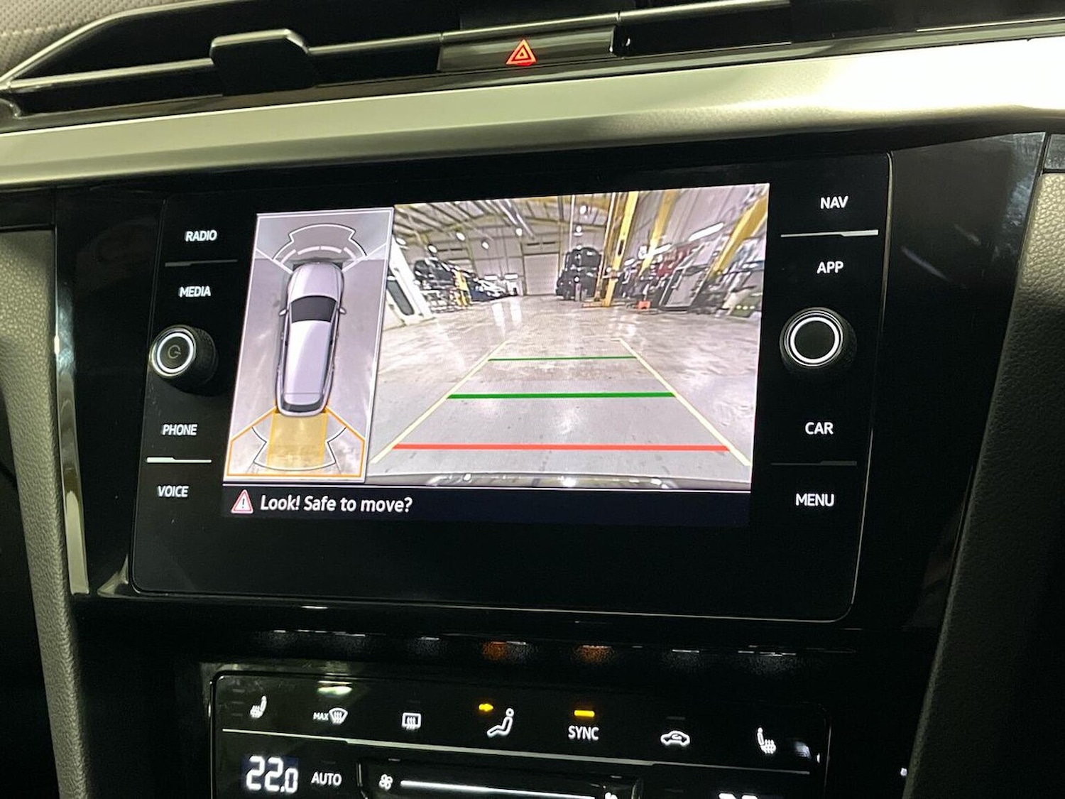 Used Volkswagen Arteon 2023 for sale - 77023475: Photo 25