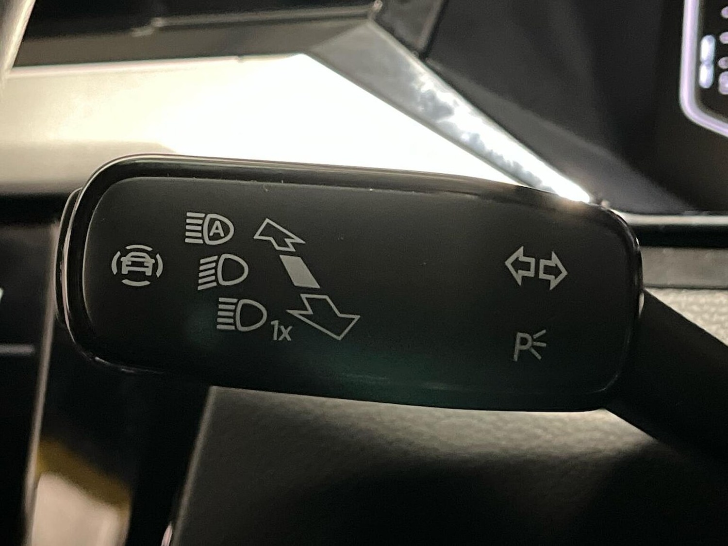 Used Volkswagen Arteon 2023 for sale - 77023475: Photo 31