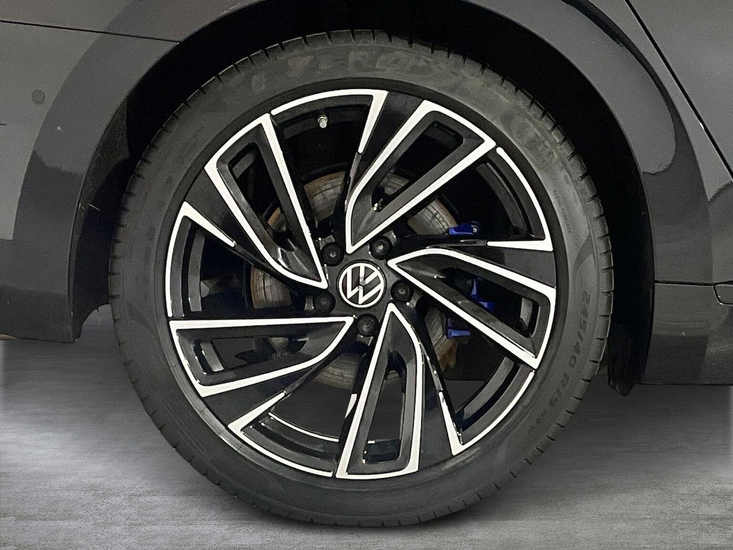 Used Volkswagen Arteon 2023 for sale - 77023475: Photo 8