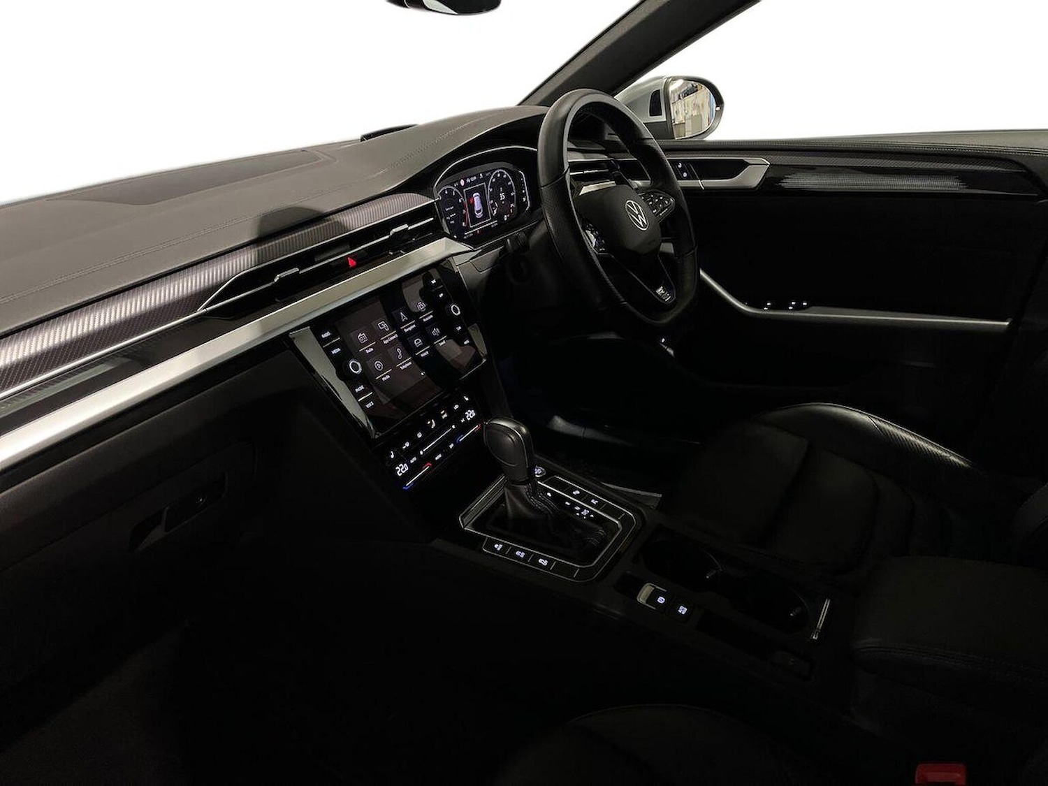 Used Volkswagen Arteon 2023 for sale - 77023475: Photo 9