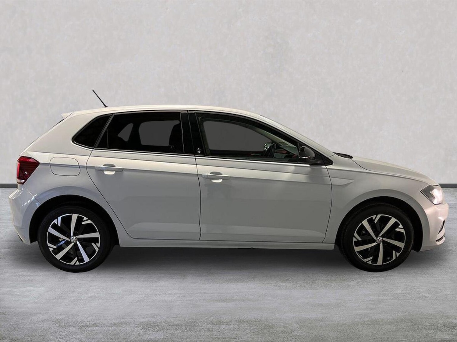 Used Volkswagen Polo 2020 for sale - 76288595: Photo 3