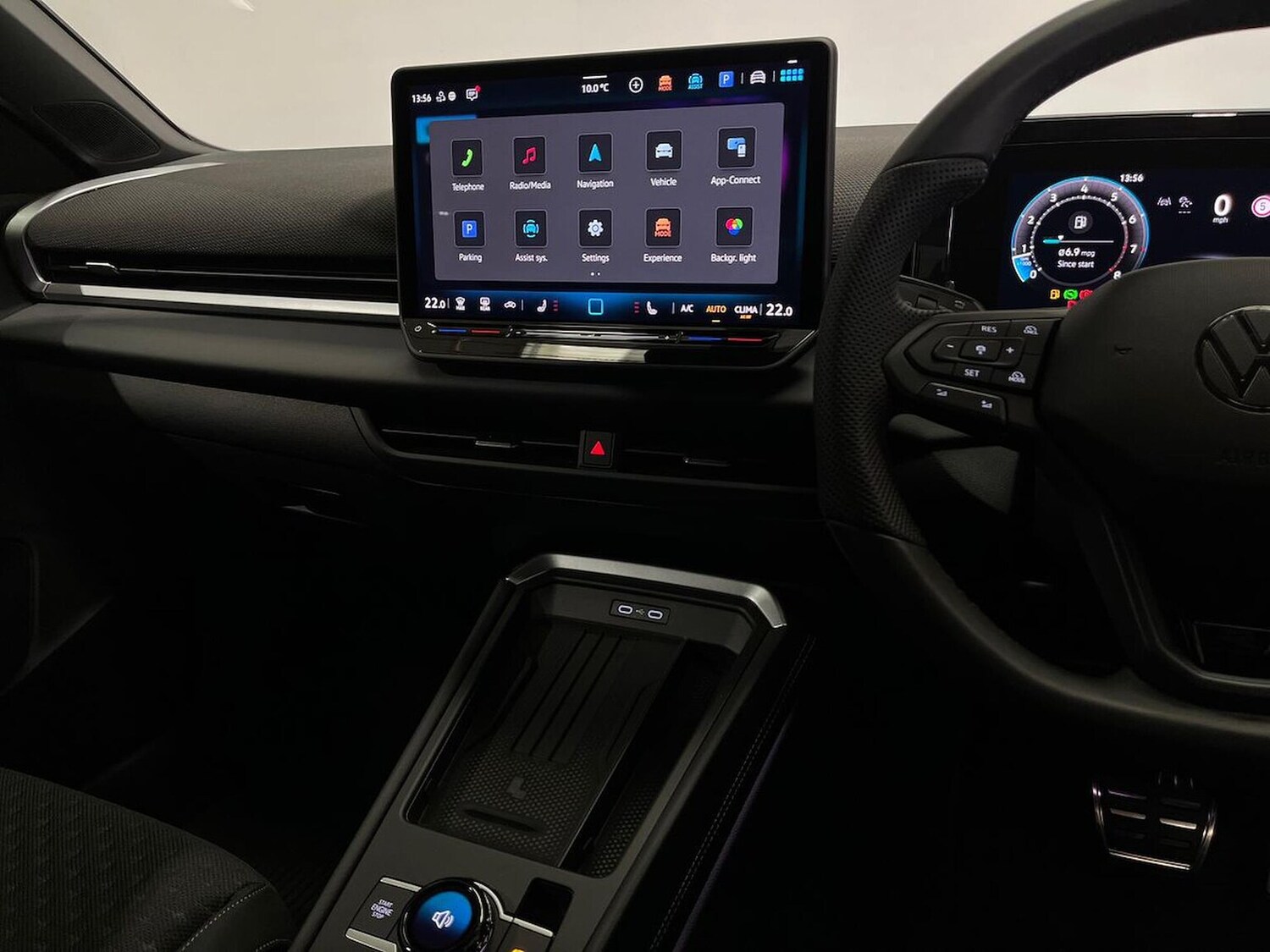 Used Volkswagen T-Roc 2026 for sale - 78195888: Photo 13