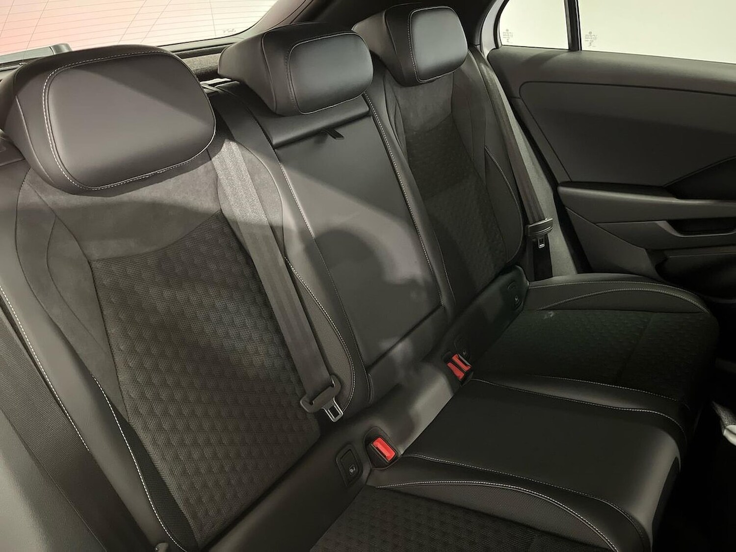 Used Volkswagen T-Roc 2026 for sale - 78195888: Photo 16