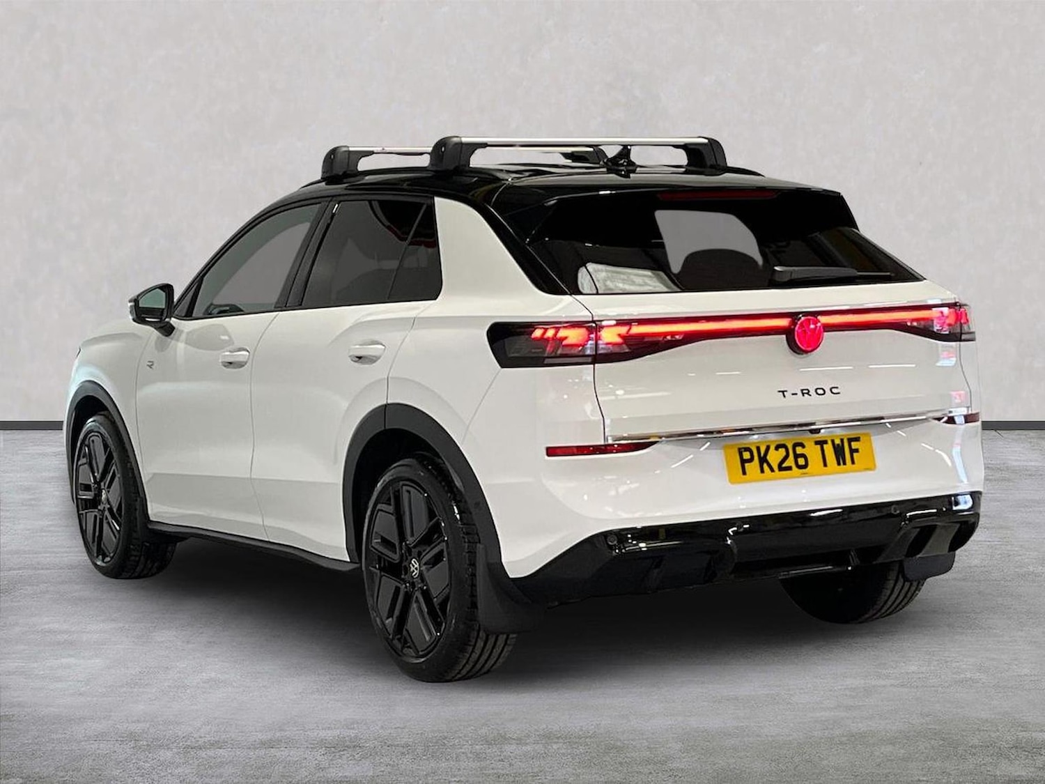 Used Volkswagen T-Roc 2026 for sale - 78195888: Photo 2